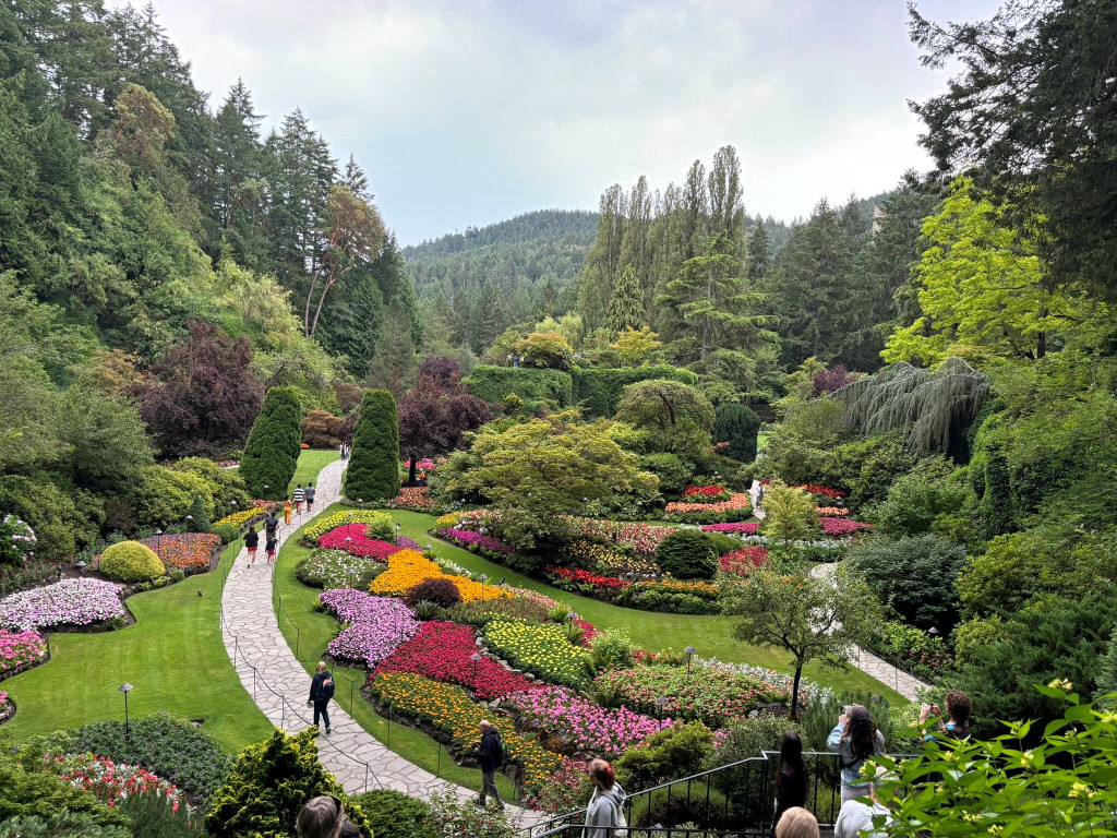 BUTCHART GARDENS